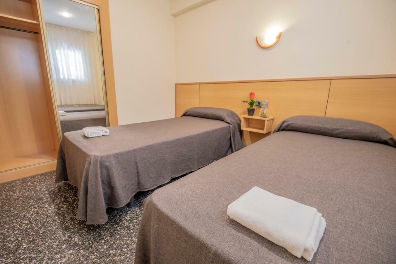 Rentalmar Goya Salou Extérieur photo